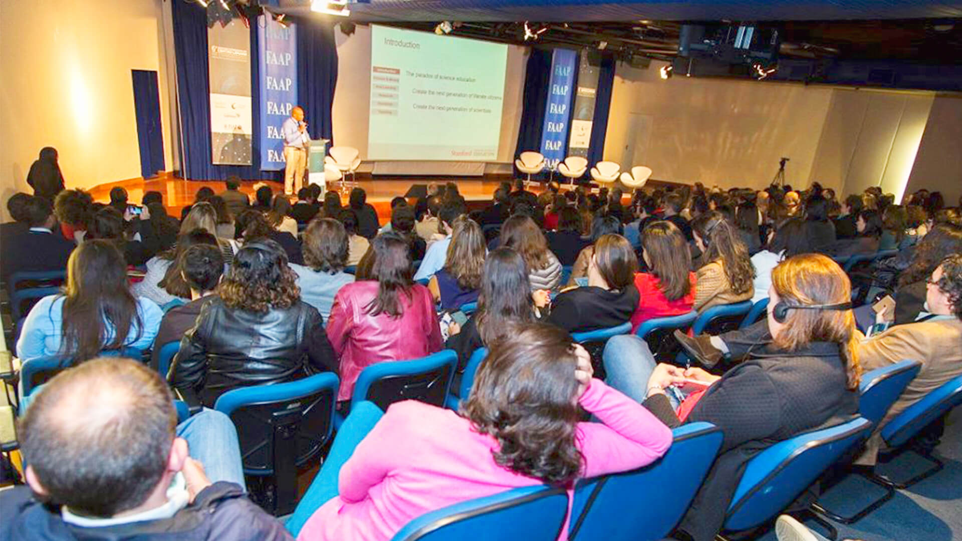 Bryan Brown no 6º Seminário Centro Lemann