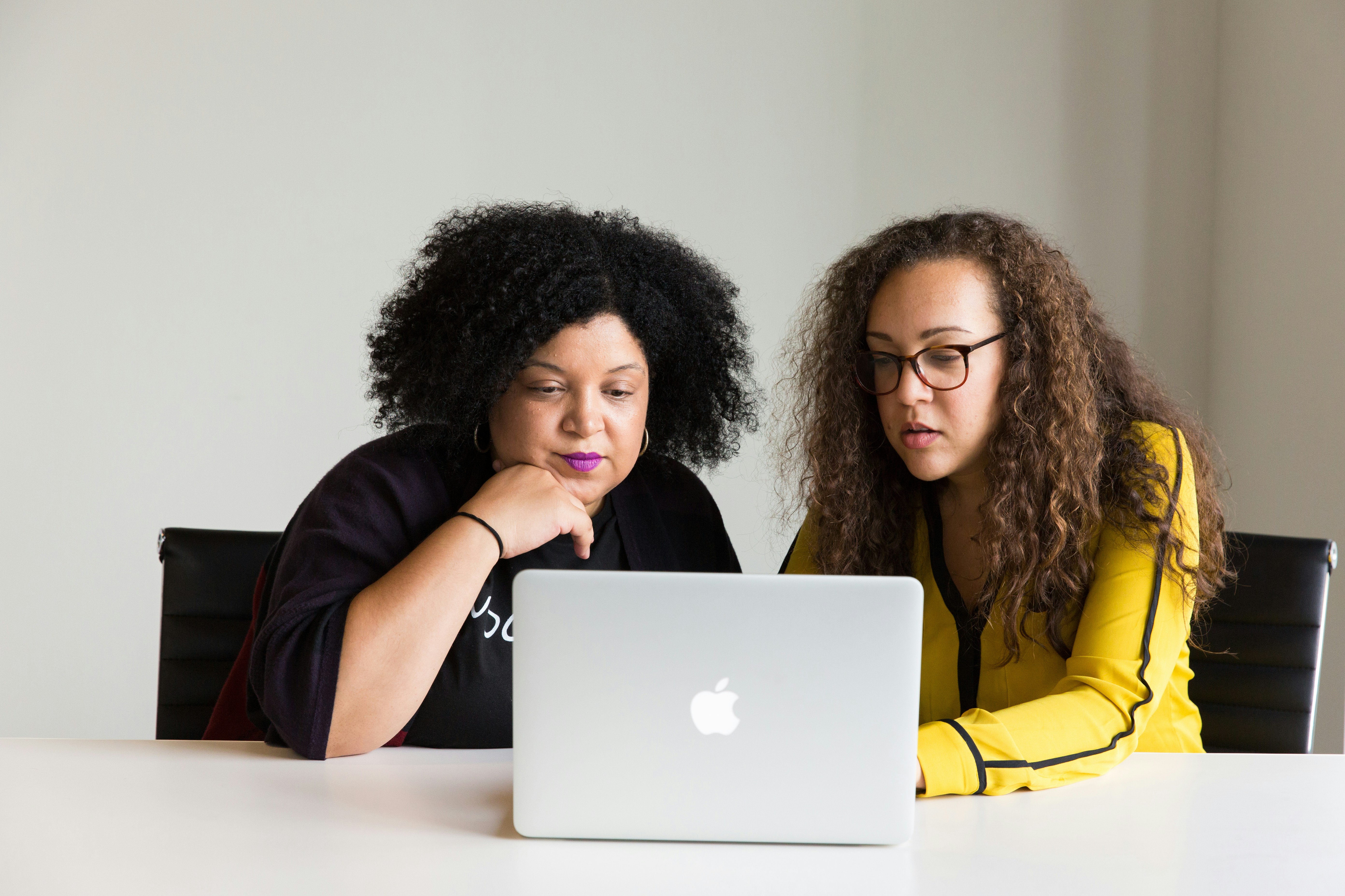 Mulheres na Liderança: desconstruindo barreiras para a equidade de gênero