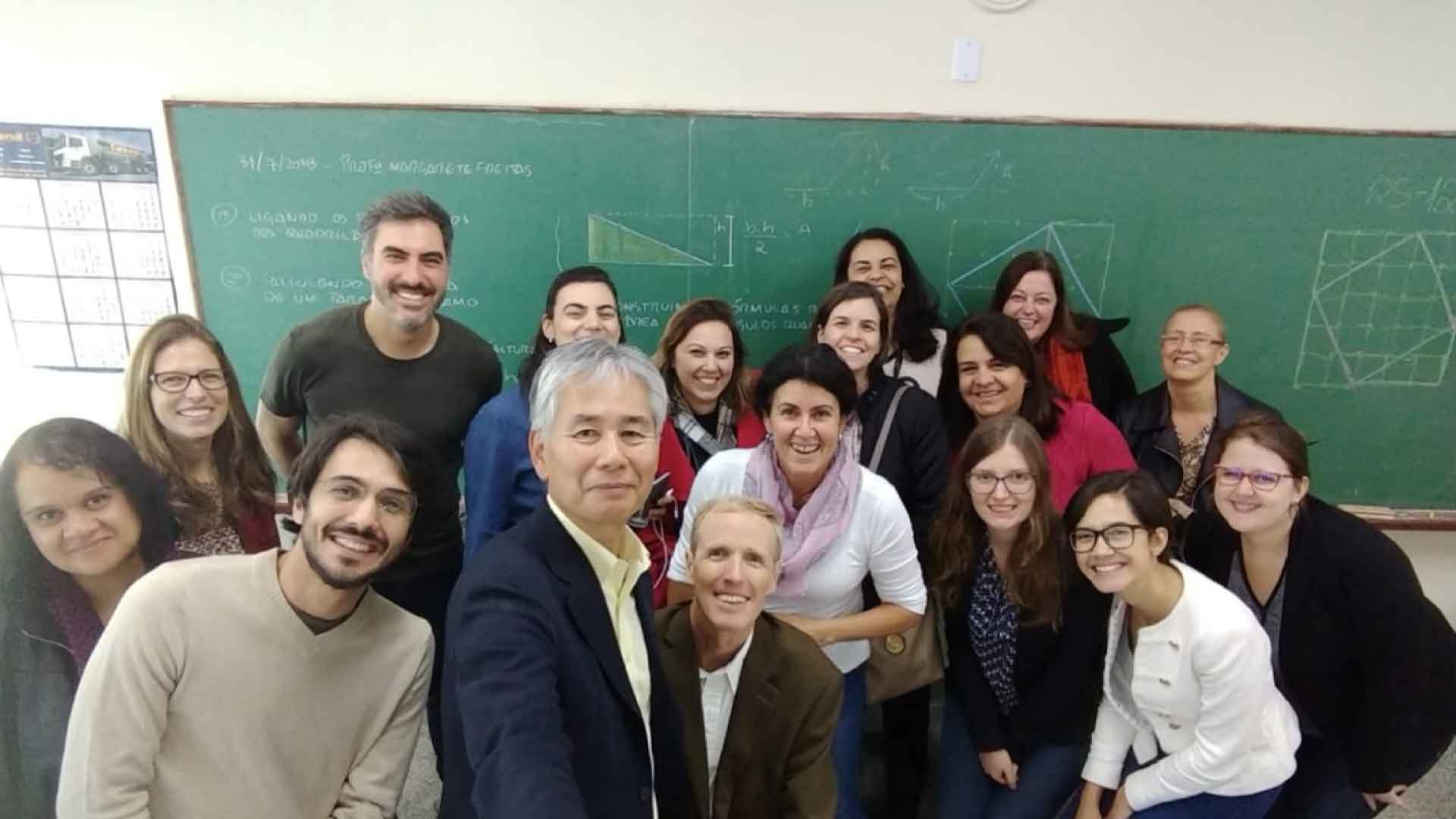 Do Japão ao Brasil: metodologia de estudo de aula